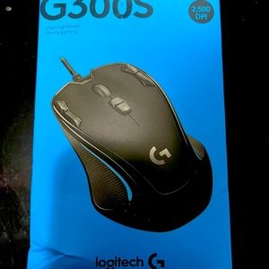 NWT Logitech G300s Optical Ambidextrous Gaming Mouse – 9 Programmable Buttons